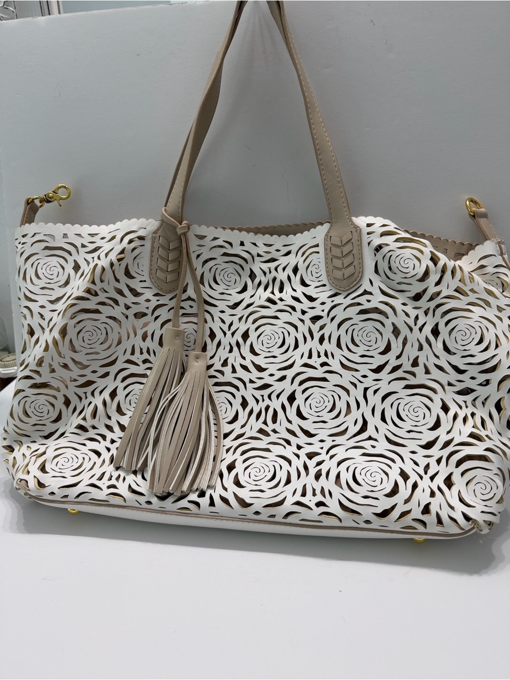 BUCO Flower Bomb White Laser-Cut Faux Leather Rose Tote Bag with Tassels